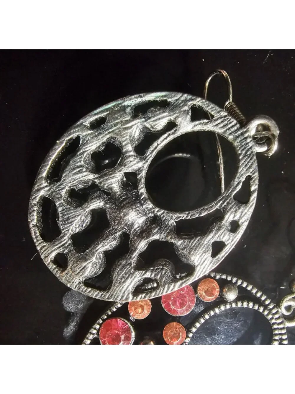 N/A these oval